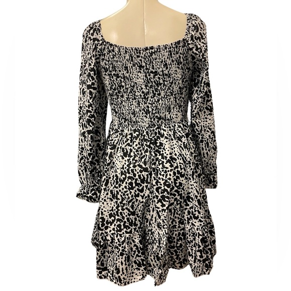 Romantic black & white animal print smocked long sleeve flowy tiered minidress - Picture 9 of 12